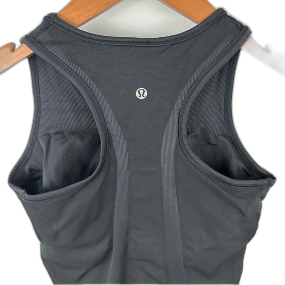 Lululemon Black V-Neck Racerback Tank Workout Gym Activewear Training - Picture 8 of 13